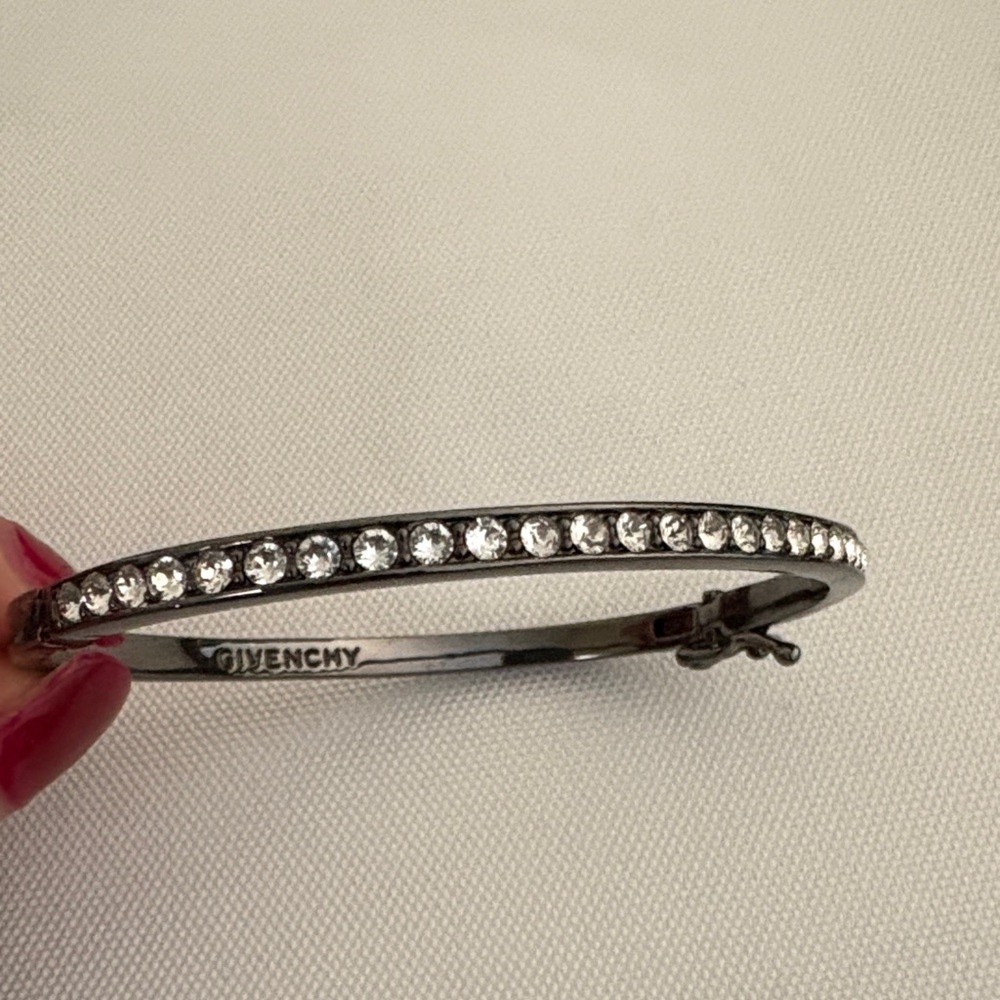 Givenchy Crystal Bracelet - Picture 3 of 4
